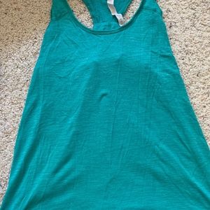 Lululemon tank
